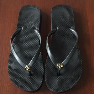 Tory Burch flip flops black sandals 7